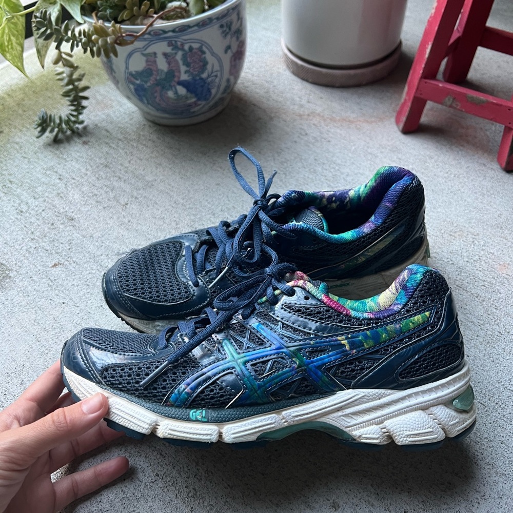 ASICS Running Shoes
